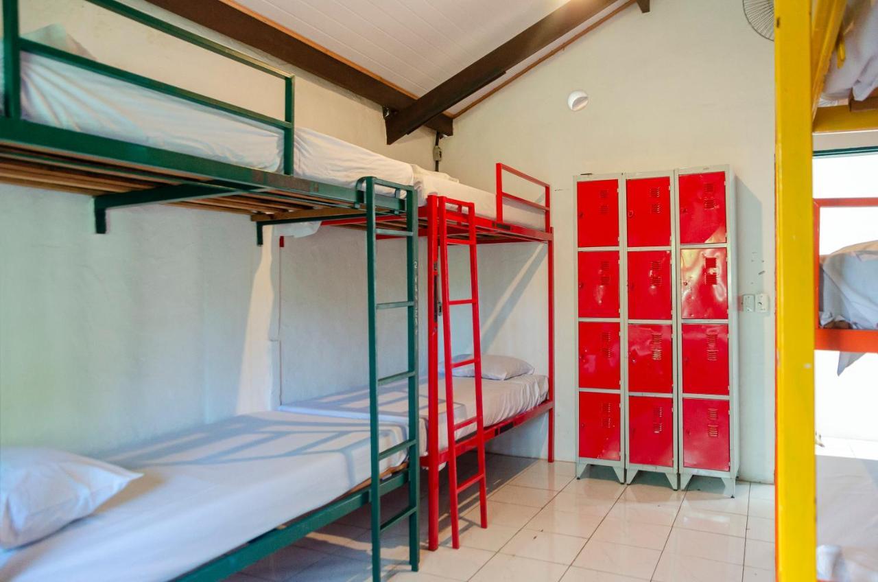 Clan.Destino Hostel 伊利亚贝拉 外观 照片